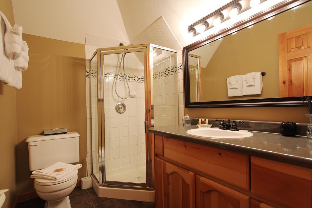 Valhalla Condos By Whistler Retreats מראה חיצוני תמונה